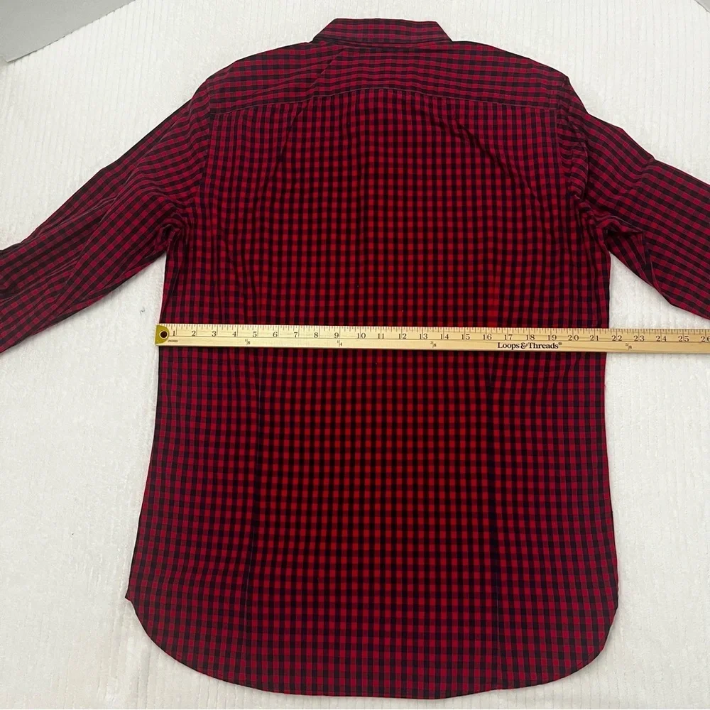 Banana Republic Red and Black Checkered Men's Shirt